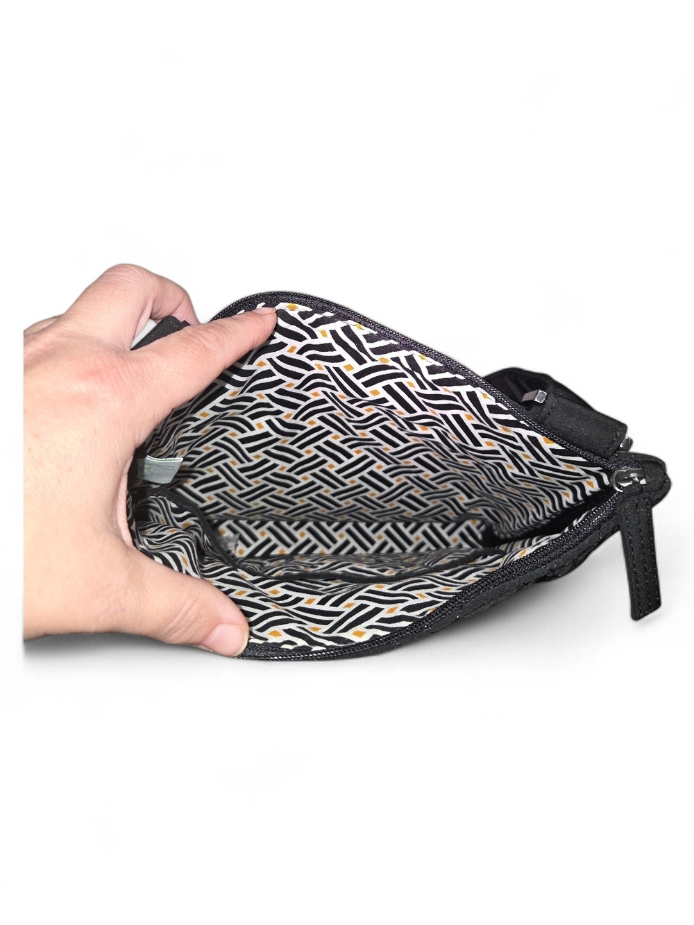 Vera Bradley Black Quilted Shoulder Bag with Front Zip Pocket - Picture 5 of 6